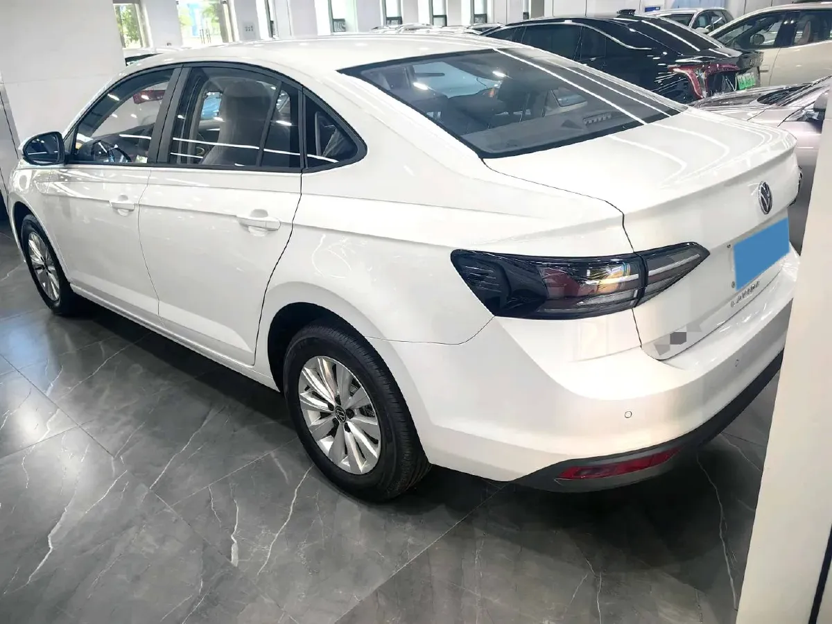 2025 Volkswagen Lavida 1.5L 110HP L4 6AT,autocango,china used car exporter,china ev exporter,chinese used car exporter,chinese used ev exporter