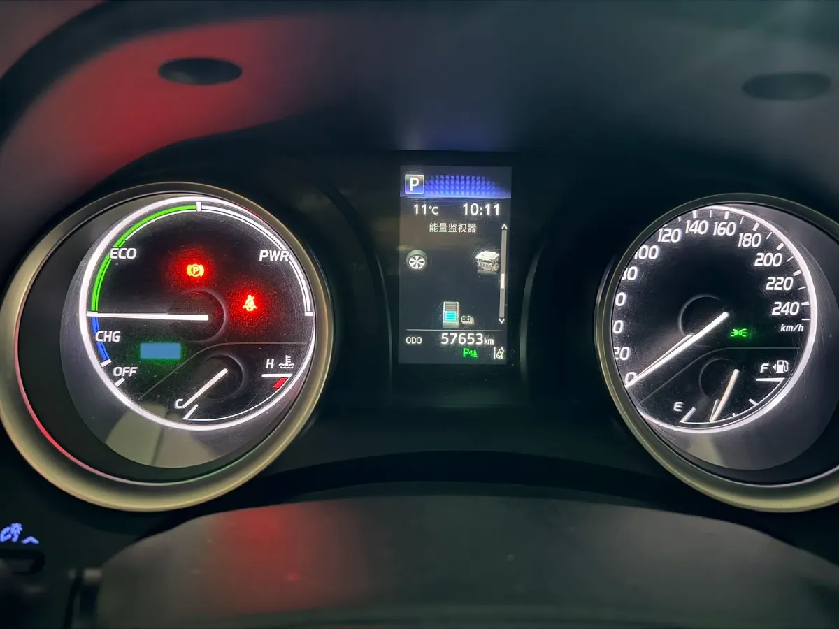 2022 Toyota Camry 2.5L 178HP L4 E-CVT Hybrid,autocango,china used car exporter,china ev exporter,chinese used car exporter,chinese used ev exporter