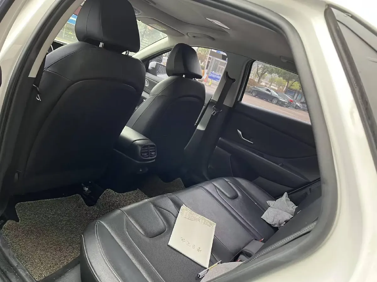 2022 Hyundai Elantra 1.5L 115HP L4 CVT,autocango,china used car exporter,china ev exporter,chinese used car exporter,chinese used ev exporter