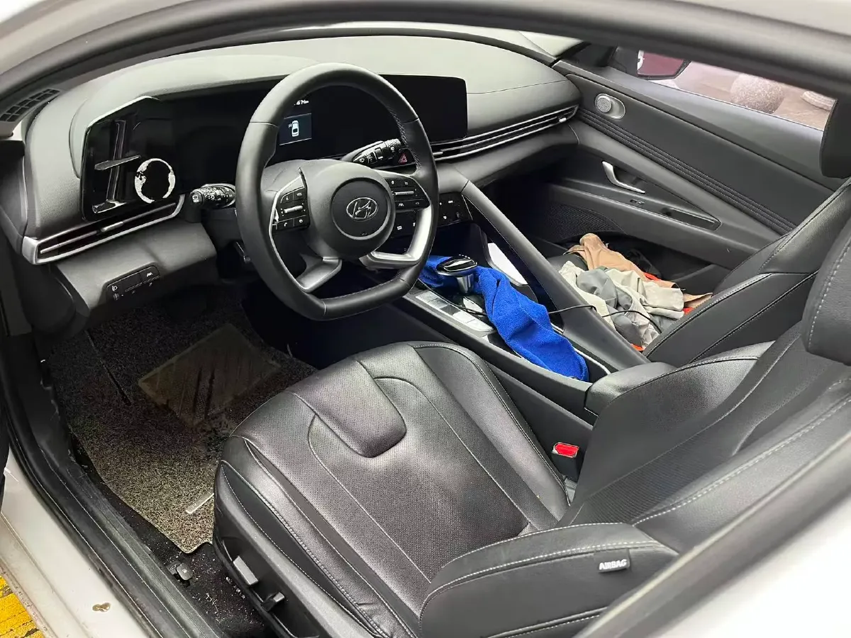 2022 Hyundai Elantra 1.5L 115HP L4 CVT,autocango,china used car exporter,china ev exporter,chinese used car exporter,chinese used ev exporter