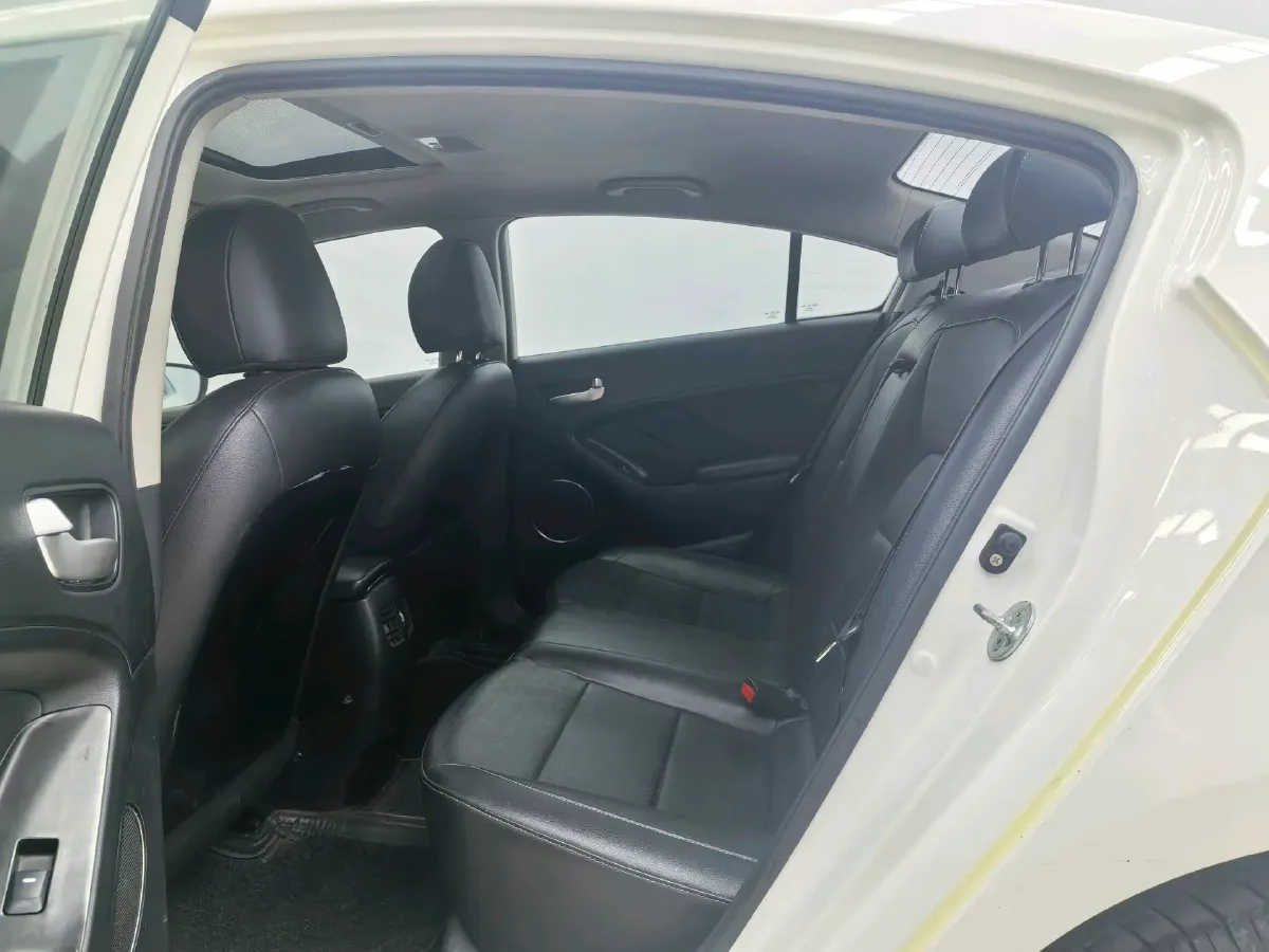 2017 Kia K3 1.6L 128HP L4 6AT,autocango,china used car exporter,china ev exporter,chinese used car exporter,chinese used ev exporter