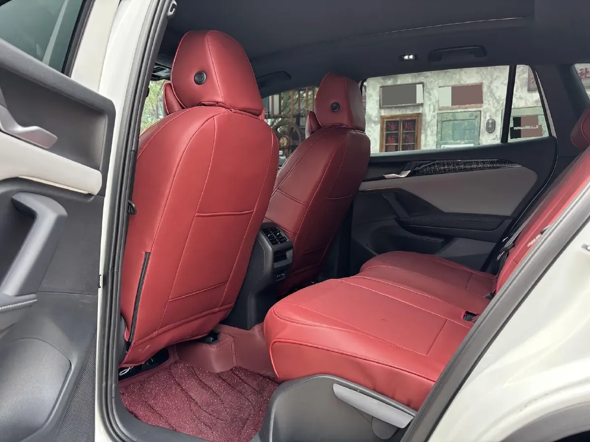 2025 Volkswagen Tayron 2.0T 186HP L4 7DCT,autocango,china used car exporter,china ev exporter,chinese used car exporter,chinese used ev exporter