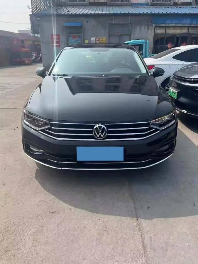 2020 Volkswagen Magotan 1.4T 150HP L4 7DCT,autocango,china used car exporter,china ev exporter,chinese used car exporter,chinese used ev exporter