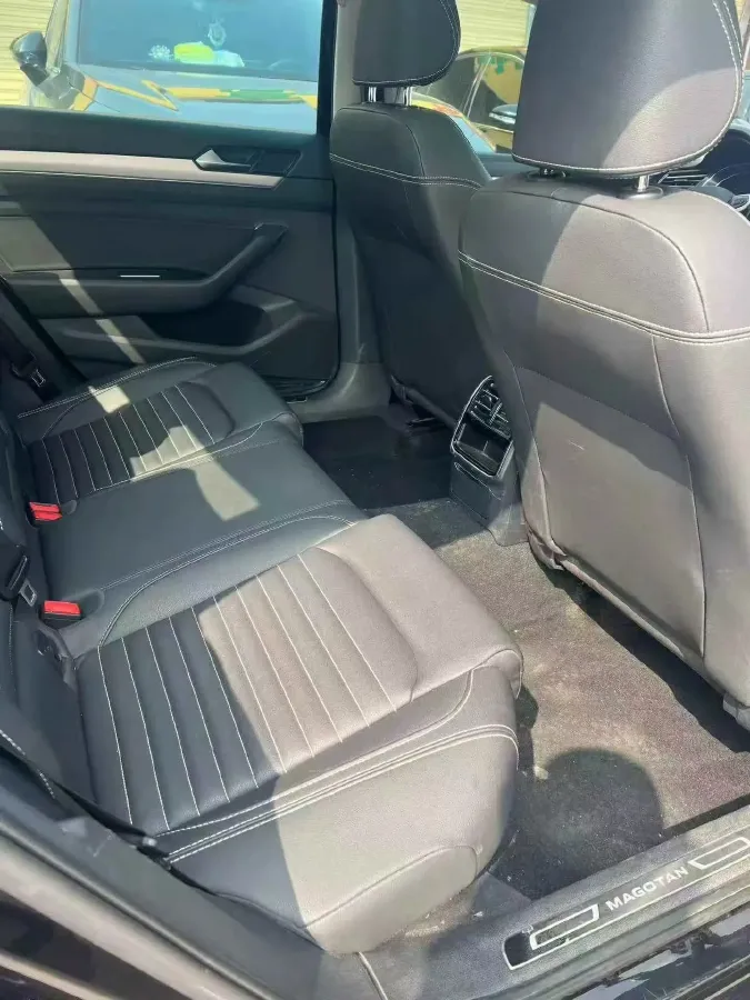 2020 Volkswagen Magotan 1.4T 150HP L4 7DCT,autocango,china used car exporter,china ev exporter,chinese used car exporter,chinese used ev exporter