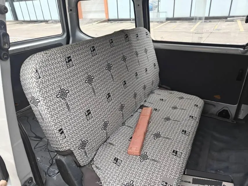 2015 WuLing ZhiGuang 1.2L 82HP L4 5MT,autocango,china used car exporter,china ev exporter,chinese used car exporter,chinese used ev exporter