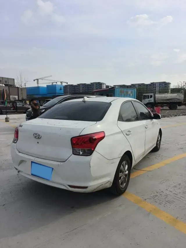 2017 Hyundai Reina 1.4L 95HP L4 5MT,autocango,china used car exporter,china ev exporter,chinese used car exporter,chinese used ev exporter