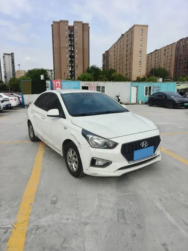 2017 Hyundai Reina 1.4L 95HP L4 5MT,autocango,china used car exporter,china ev exporter,chinese used car exporter,chinese used ev exporter