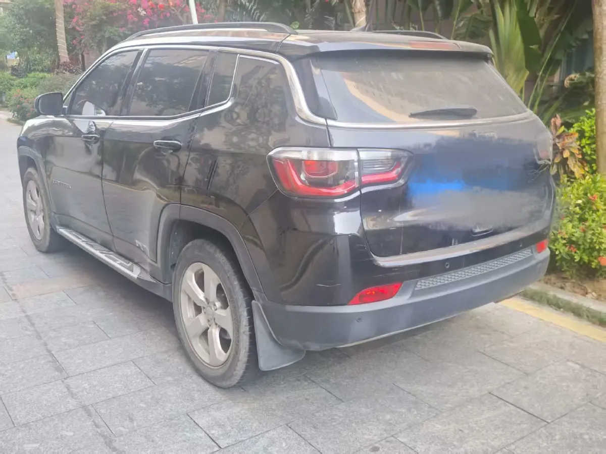2020 Jeep Compass 1.3T 173HP L4 7DCT,autocango,china used car exporter,china ev exporter,chinese used car exporter,chinese used ev exporter