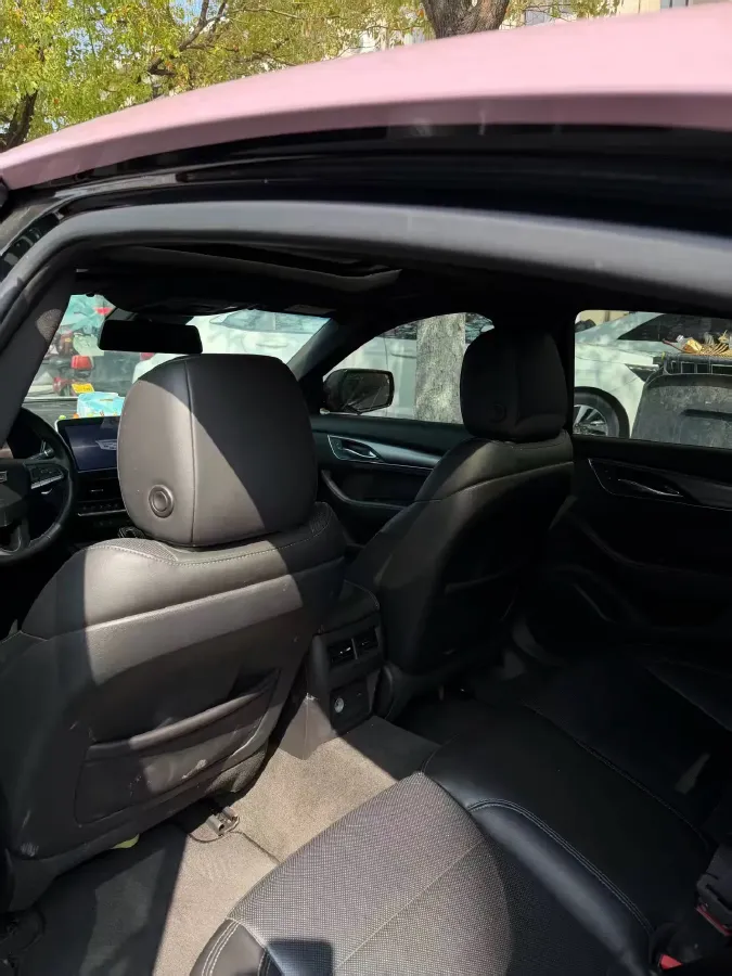 2023 Cadillac CT5 2.0T 237HP L4 10AT,autocango,china used car exporter,china ev exporter,chinese used car exporter,chinese used ev exporter