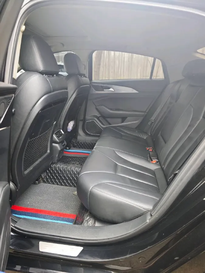 2020 HongQi H5 1.5T 169HP L4 7DCT,autocango,china used car exporter,china ev exporter,chinese used car exporter,chinese used ev exporter