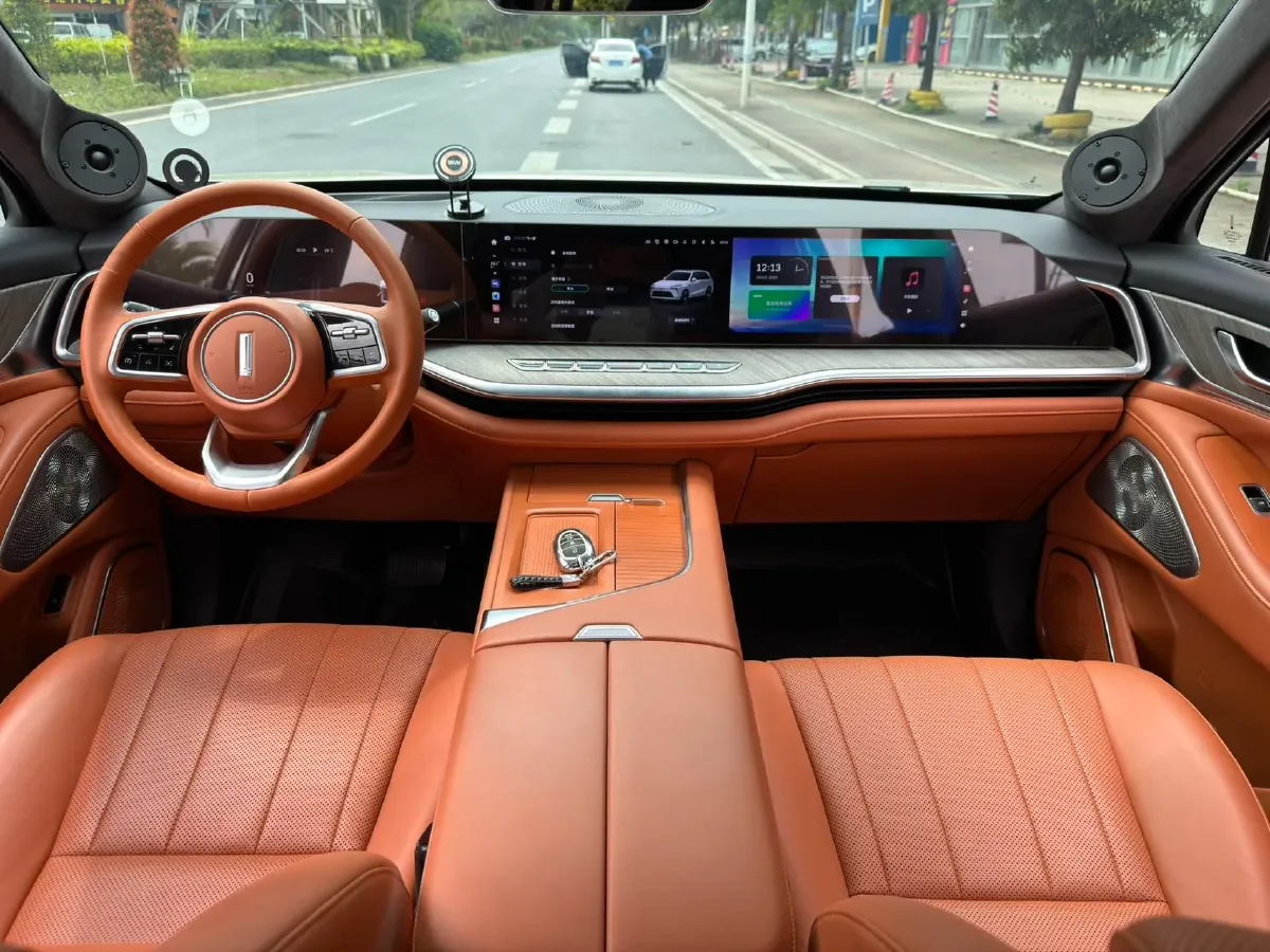 2023 WEY BlueMountain 1.5T 154HP L4 2DHT PHEV 36.65KWH,autocango,china used car exporter,china ev exporter,chinese used car exporter,chinese used ev exporter