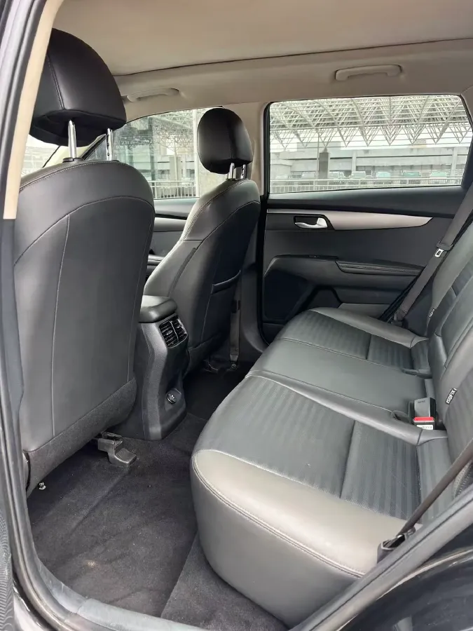 2018 Kia Sportage R 2.0L 160HP L4 6AT,autocango,china used car exporter,china ev exporter,chinese used car exporter,chinese used ev exporter