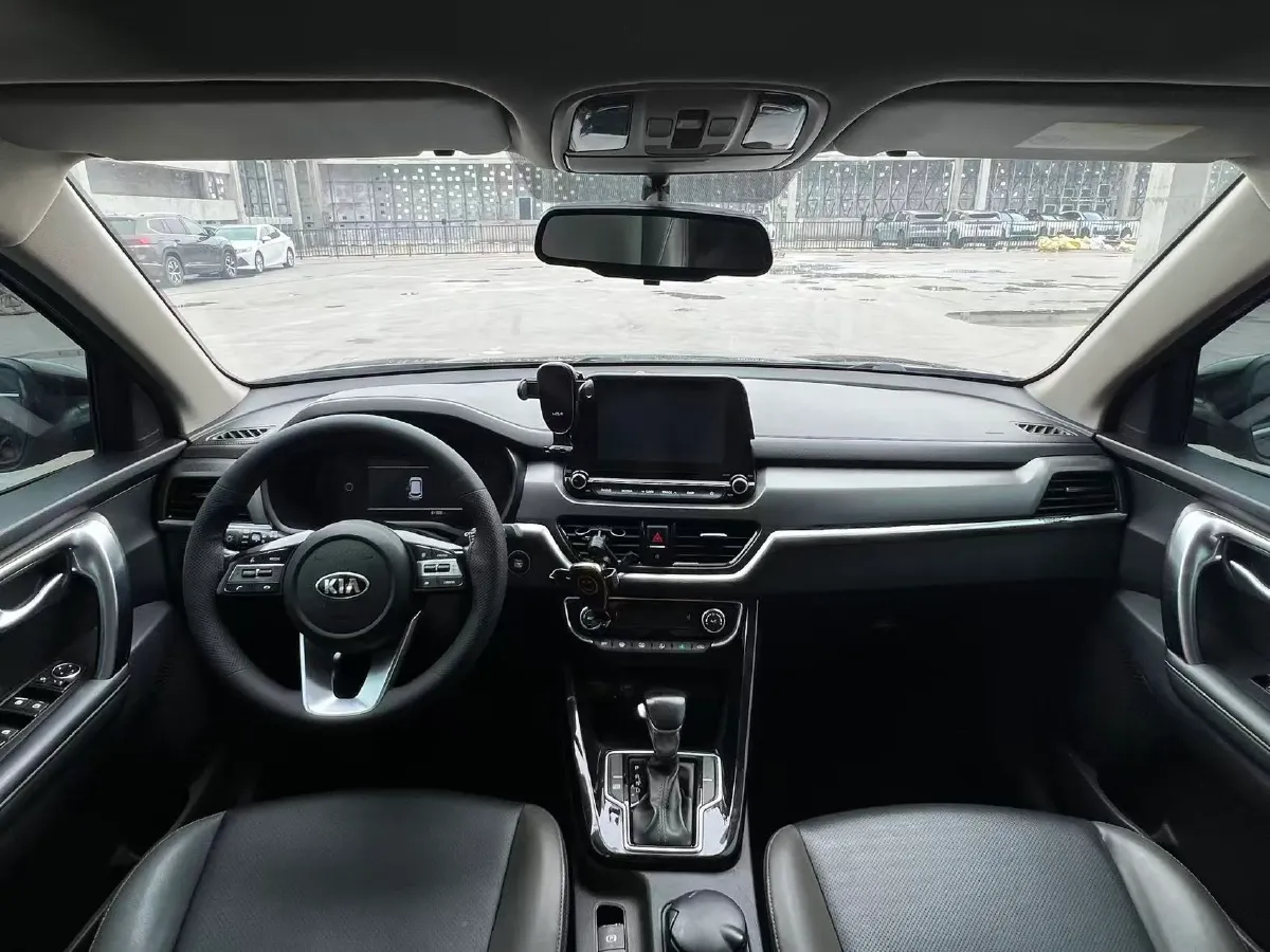 2018 Kia Sportage R 2.0L 160HP L4 6AT,autocango,china used car exporter,china ev exporter,chinese used car exporter,chinese used ev exporter