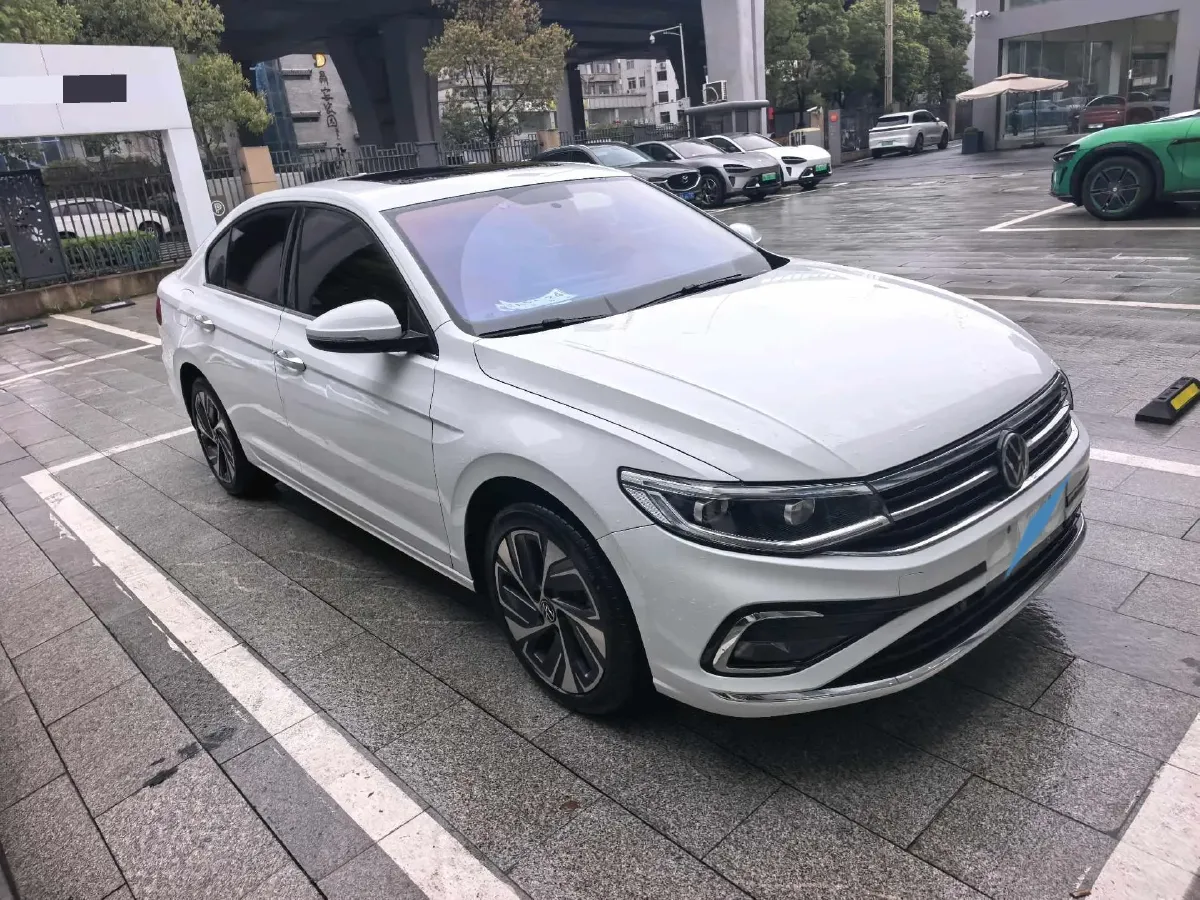 2024 Volkswagen Bora 1.2T 116HP L4 7DCT,autocango,china used car exporter,china ev exporter,chinese used car exporter,chinese used ev exporter