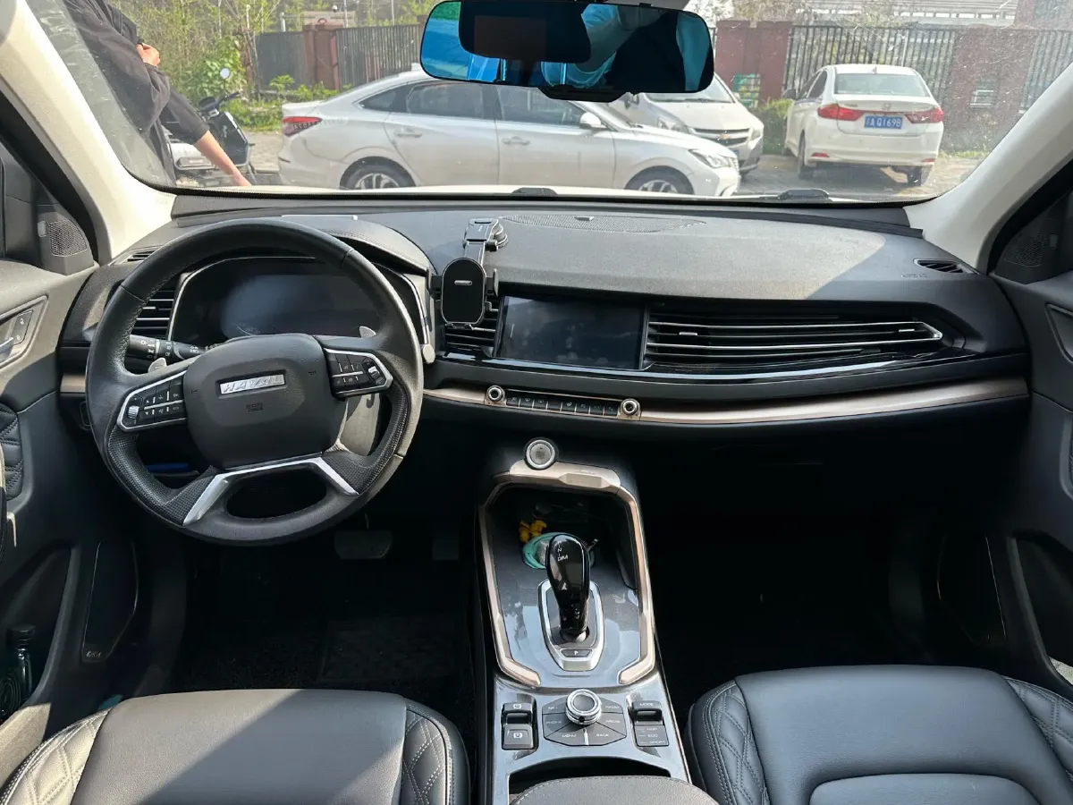 2020 Haval H6 1.5T 169HP L4 7DCT,autocango,china used car exporter,china ev exporter,chinese used car exporter,chinese used ev exporter