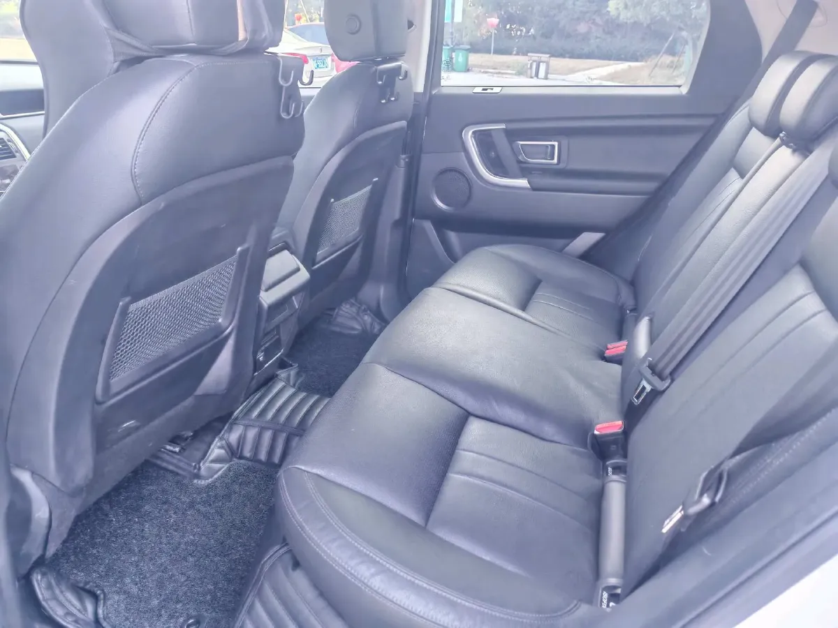 2019 Land Rover Discovery Sport 2.0T 241HP L4 9AT,autocango,china used car exporter,china ev exporter,chinese used car exporter,chinese used ev exporter