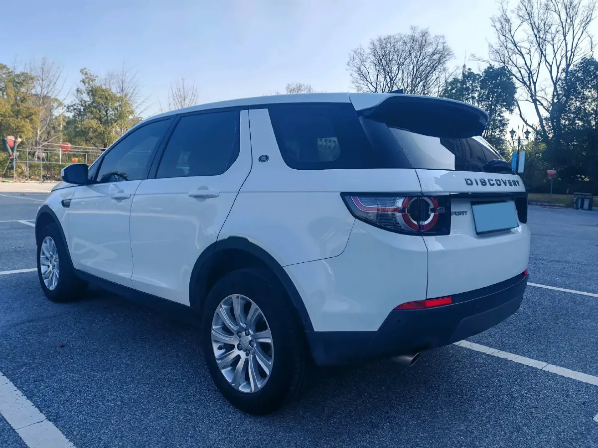 2019 Land Rover Discovery Sport 2.0T 241HP L4 9AT,autocango,china used car exporter,china ev exporter,chinese used car exporter,chinese used ev exporter