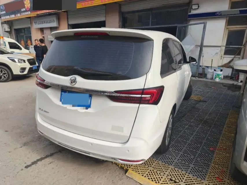 2021 Buick GL8 2.0T 237HP L4 9AT,autocango,china used car exporter,china ev exporter,chinese used car exporter,chinese used ev exporter