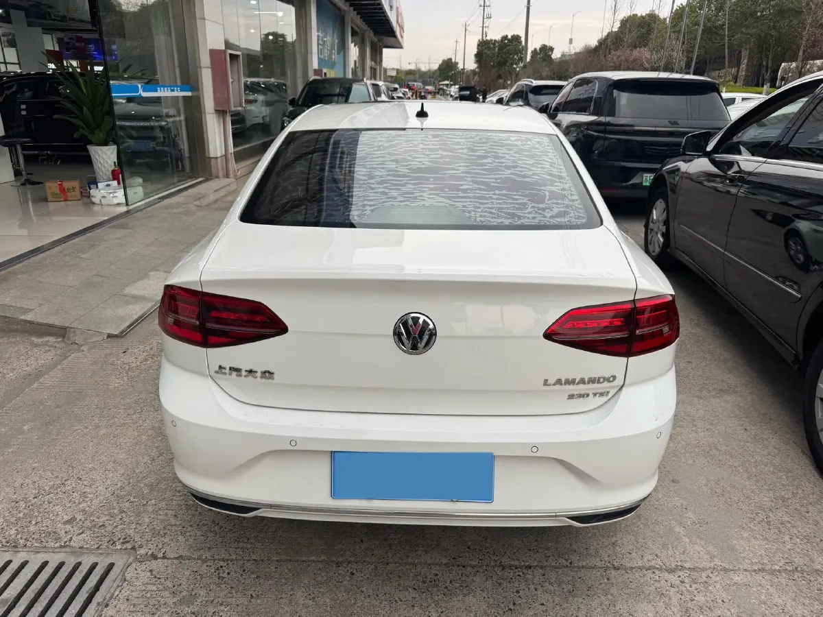 2019 Volkswagen T-Cross 1.4T 150HP L4 7DCT,autocango,china used car exporter,china ev exporter,chinese used car exporter,chinese used ev exporter