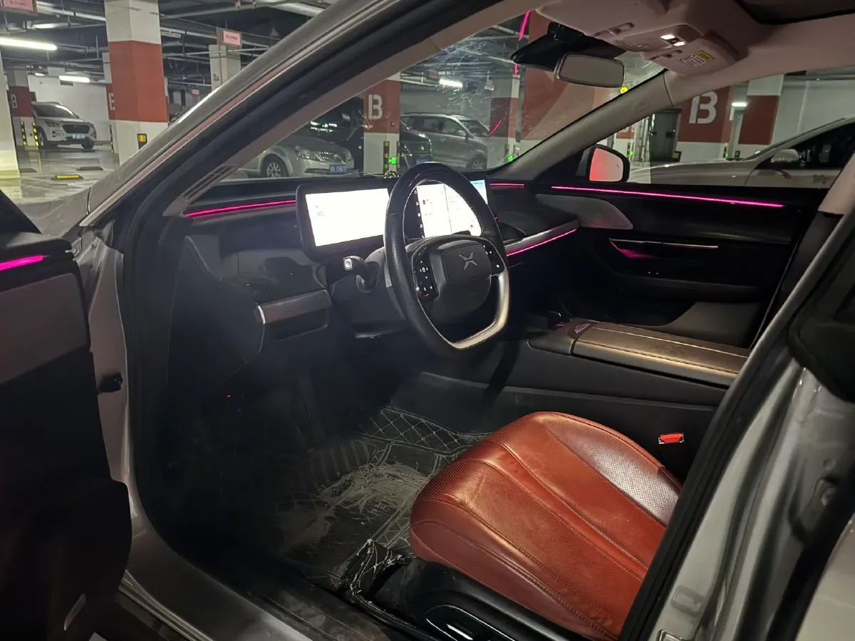 2022 Xpeng P7 BEV 83.1KWH,autocango,china used car exporter,china ev exporter,chinese used car exporter,chinese used ev exporter