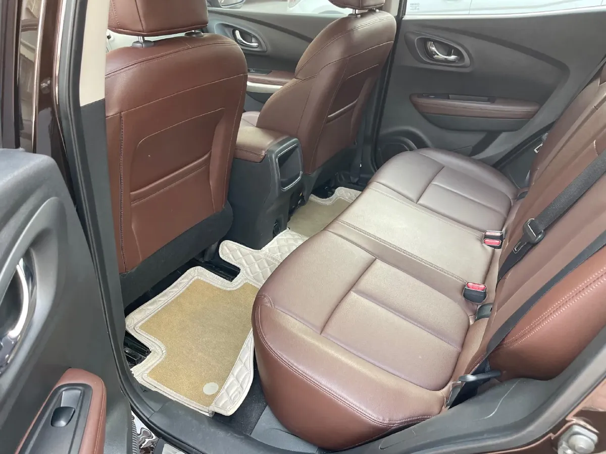 2018 Isuzu Mu-X 1.9T 163HP L4 6AT,autocango,china used car exporter,china ev exporter,chinese used car exporter,chinese used ev exporter