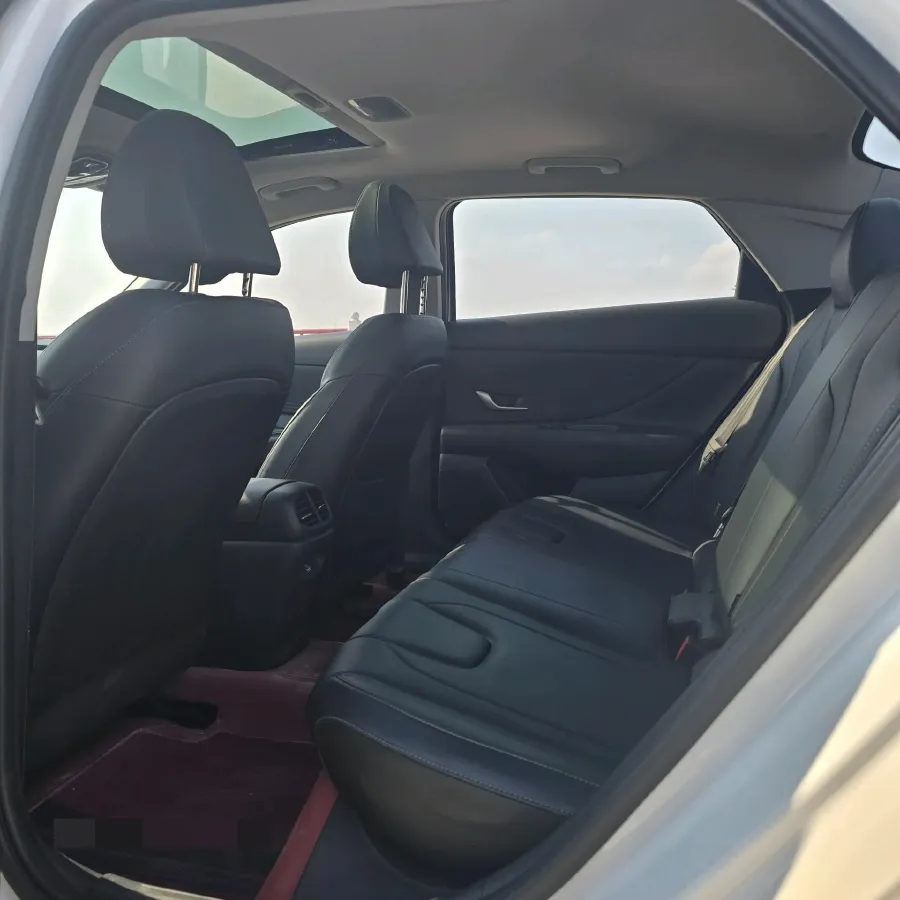 2022 Hyundai Elantra 1.5L 115HP L4 CVT,autocango,china used car exporter,china ev exporter,chinese used car exporter,chinese used ev exporter