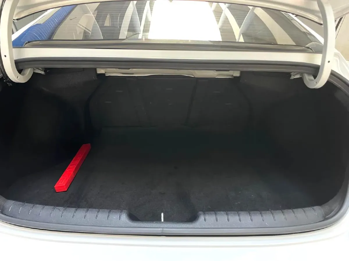 2022 Hyundai Elantra 1.5L 115HP L4 CVT,autocango,china used car exporter,china ev exporter,chinese used car exporter,chinese used ev exporter