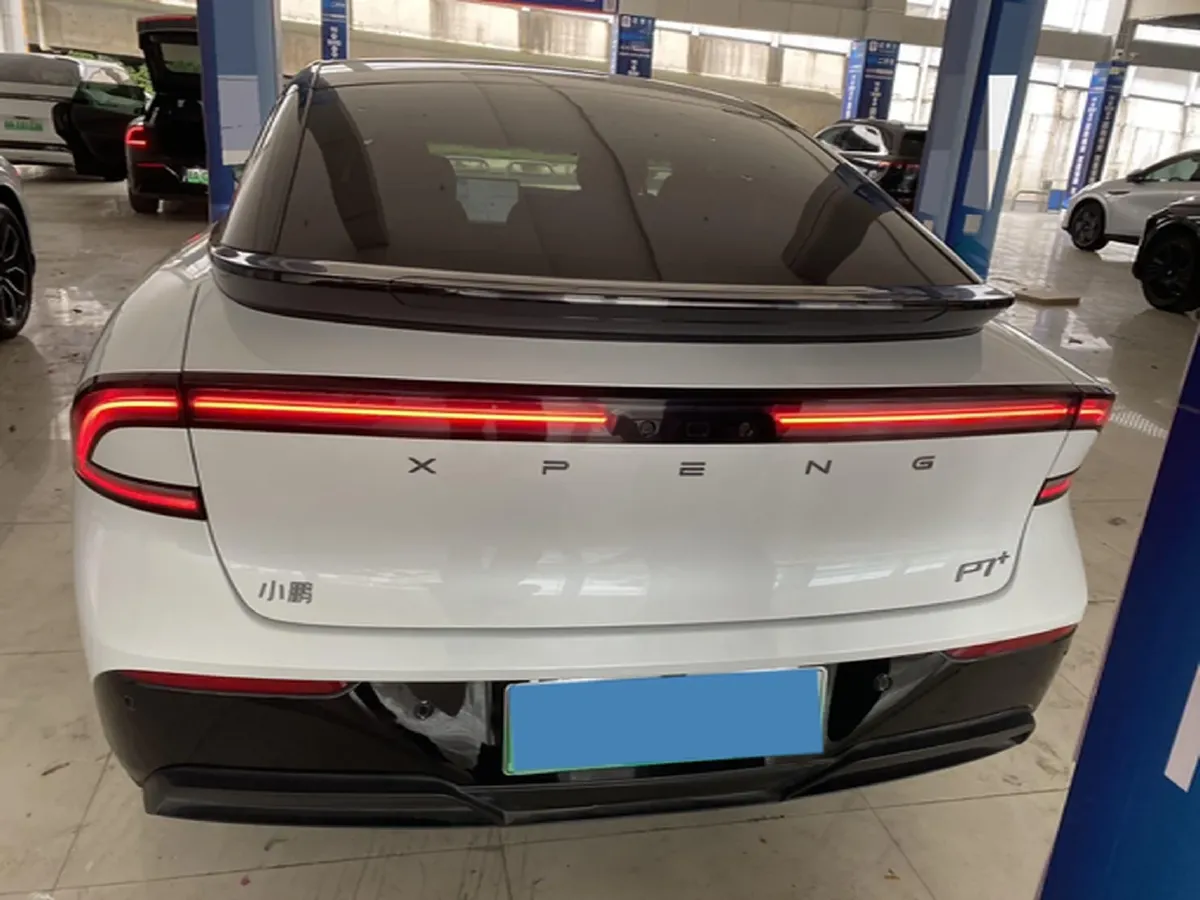 2024 Xpeng P7+ BEV 60.7KWH,autocango,china used car exporter,china ev exporter,chinese used car exporter,chinese used ev exporter