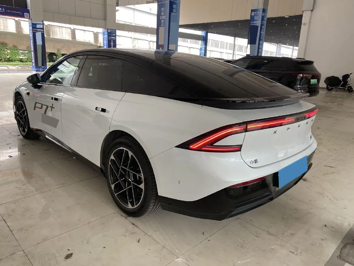 2024 Xpeng P7+ BEV 60.7KWH,autocango,china used car exporter,china ev exporter,chinese used car exporter,chinese used ev exporter