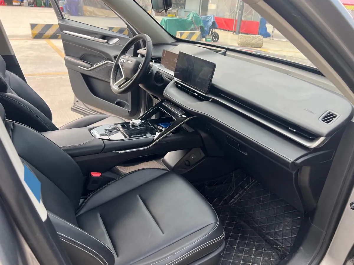 2021 Haval H6 1.5T 169HP L4 7DCT,autocango,china used car exporter,china ev exporter,chinese used car exporter,chinese used ev exporter