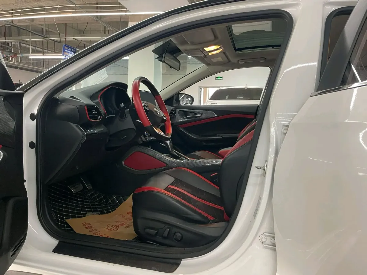 2019 Hyundai La Festa 1.6T 204HP L4 7DCT,autocango,china used car exporter,china ev exporter,chinese used car exporter,chinese used ev exporter