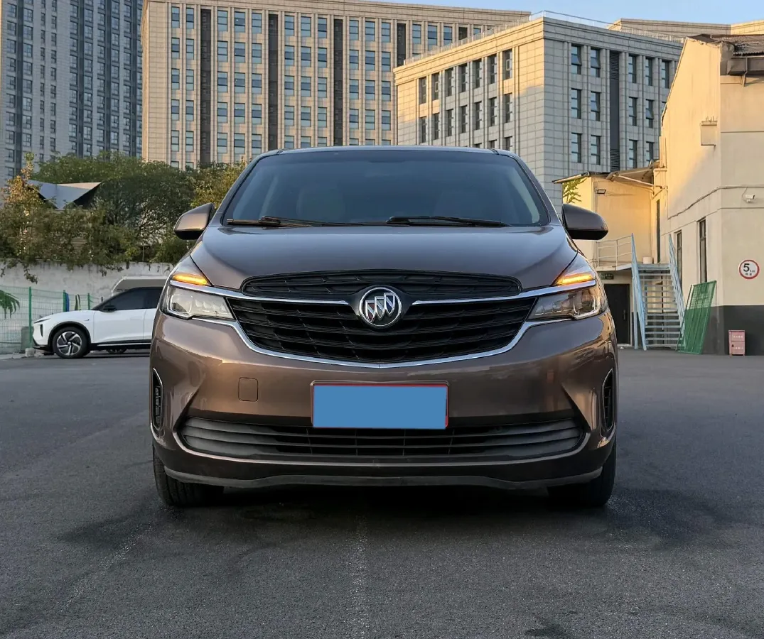 2021 Buick GL8 2.0T 237HP L4 9AT,autocango,china used car exporter,china ev exporter,chinese used car exporter,chinese used ev exporter