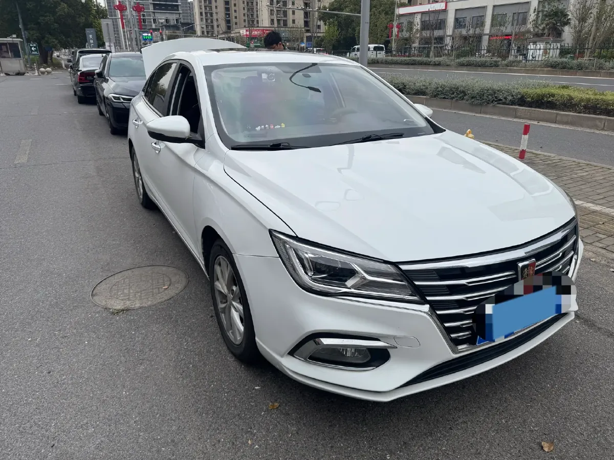 2019 Roewe i5 1.5L 120HP L4 CVT,autocango,china used car exporter,china ev exporter,chinese used car exporter,chinese used ev exporter