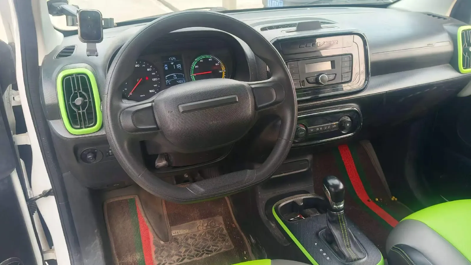 2020 Roewe Clever BEV 27KWH,autocango,china used car exporter,china ev exporter,chinese used car exporter,chinese used ev exporter