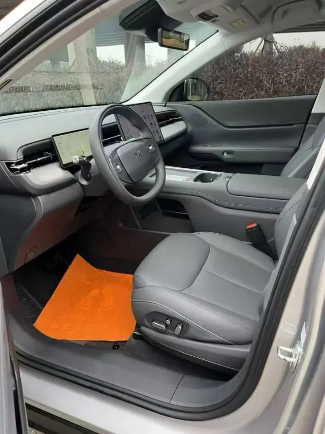 2025 Xpeng G6 BEV 68.5KWH,autocango,china used car exporter,china ev exporter,chinese used car exporter,chinese used ev exporter