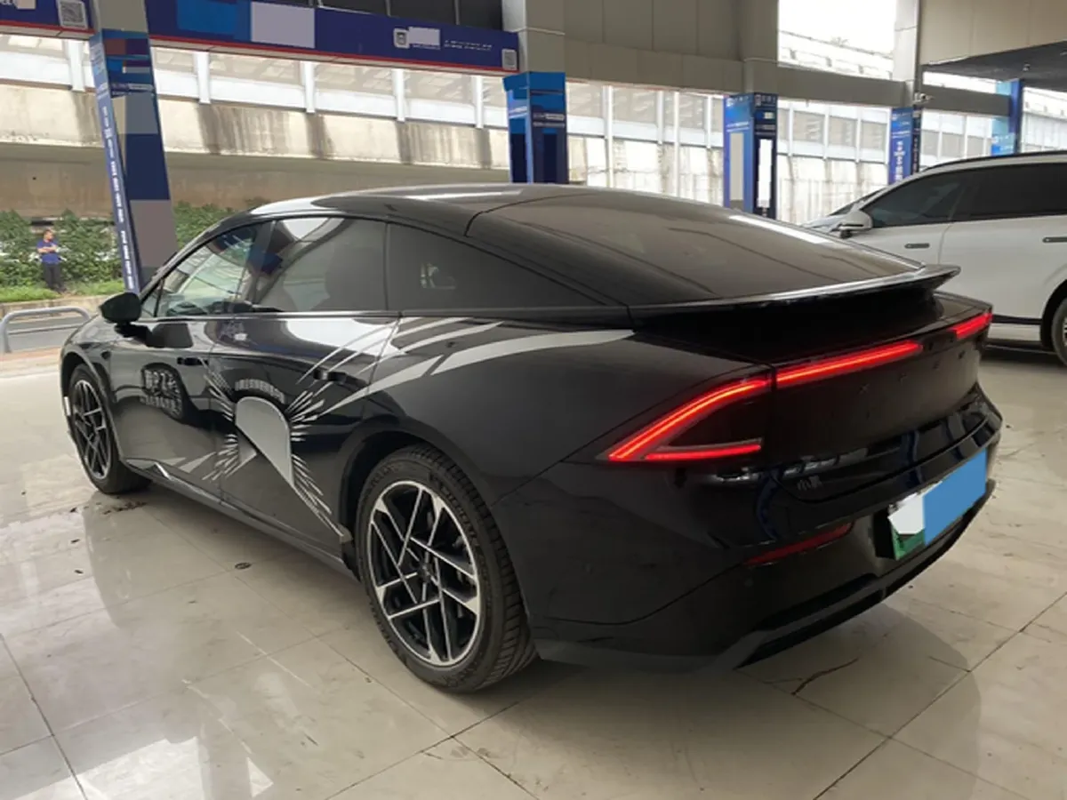 2024 Xpeng P7+ BEV 60.7KWH,autocango,china used car exporter,china ev exporter,chinese used car exporter,chinese used ev exporter