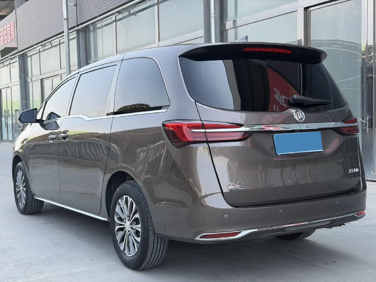 2022 Buick GL8 2.0T 237HP L4 9AT,autocango,china used car exporter,china ev exporter,chinese used car exporter,chinese used ev exporter