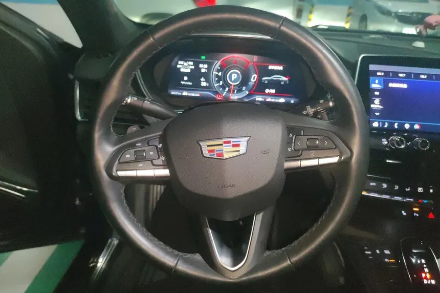 2021 Cadillac CT5 2.0T 237HP L4 10AT,autocango,china used car exporter,china ev exporter,chinese used car exporter,chinese used ev exporter