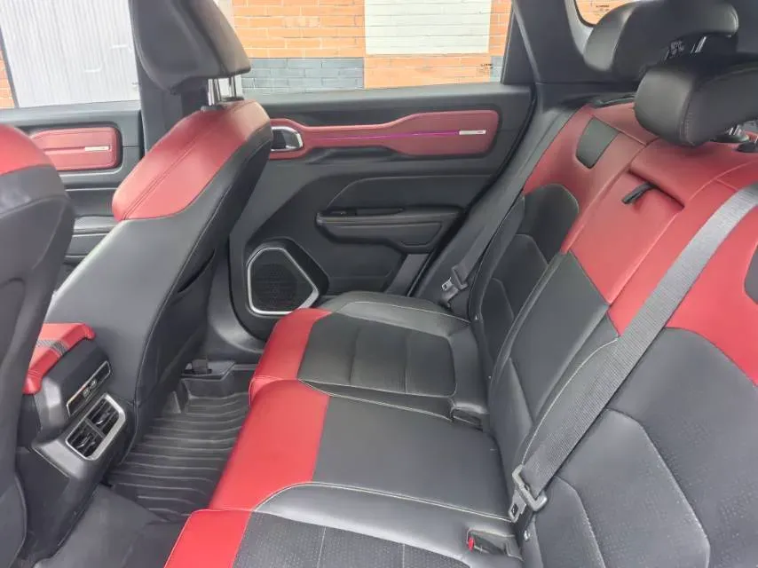 2020 Geely ICON 1.5T 177HP L3 7DCT,autocango,china used car exporter,china ev exporter,chinese used car exporter,chinese used ev exporter