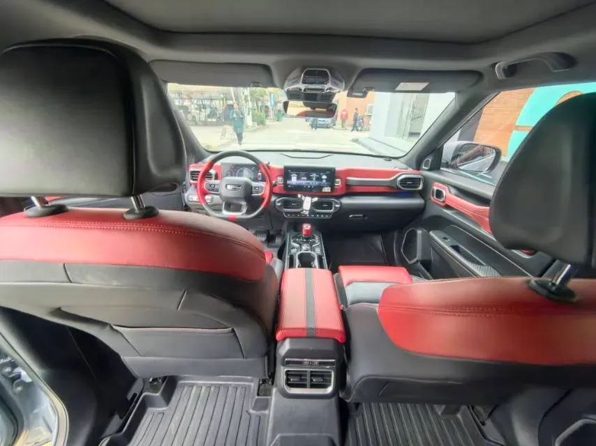 2020 Geely ICON 1.5T 177HP L3 7DCT,autocango,china used car exporter,china ev exporter,chinese used car exporter,chinese used ev exporter