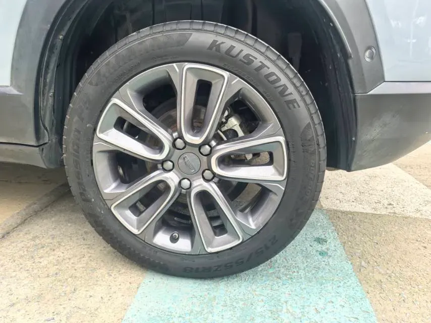 2020 Geely ICON 1.5T 177HP L3 7DCT,autocango,china used car exporter,china ev exporter,chinese used car exporter,chinese used ev exporter