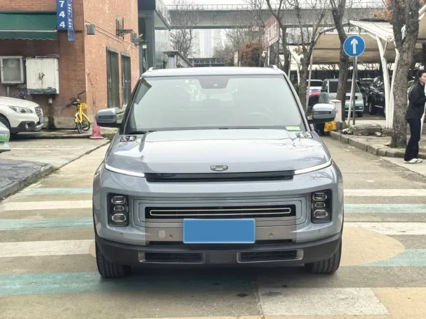 2020 Geely ICON 1.5T 177HP L3 7DCT,autocango,china used car exporter,china ev exporter,chinese used car exporter,chinese used ev exporter