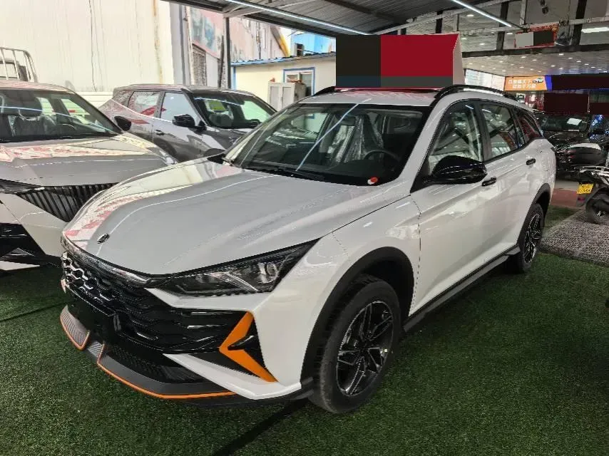 2024 DongFeng Aeolus YiXuan GS 1.5L 125HP L4 6DCT,autocango,china used car exporter,china ev exporter,chinese used car exporter,chinese used ev exporter