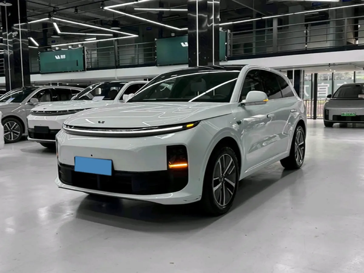 2024 Li L6 Range Extended 154HP L4 REEV 36.8KWH,autocango,china used car exporter,china ev exporter,chinese used car exporter,chinese used ev exporter