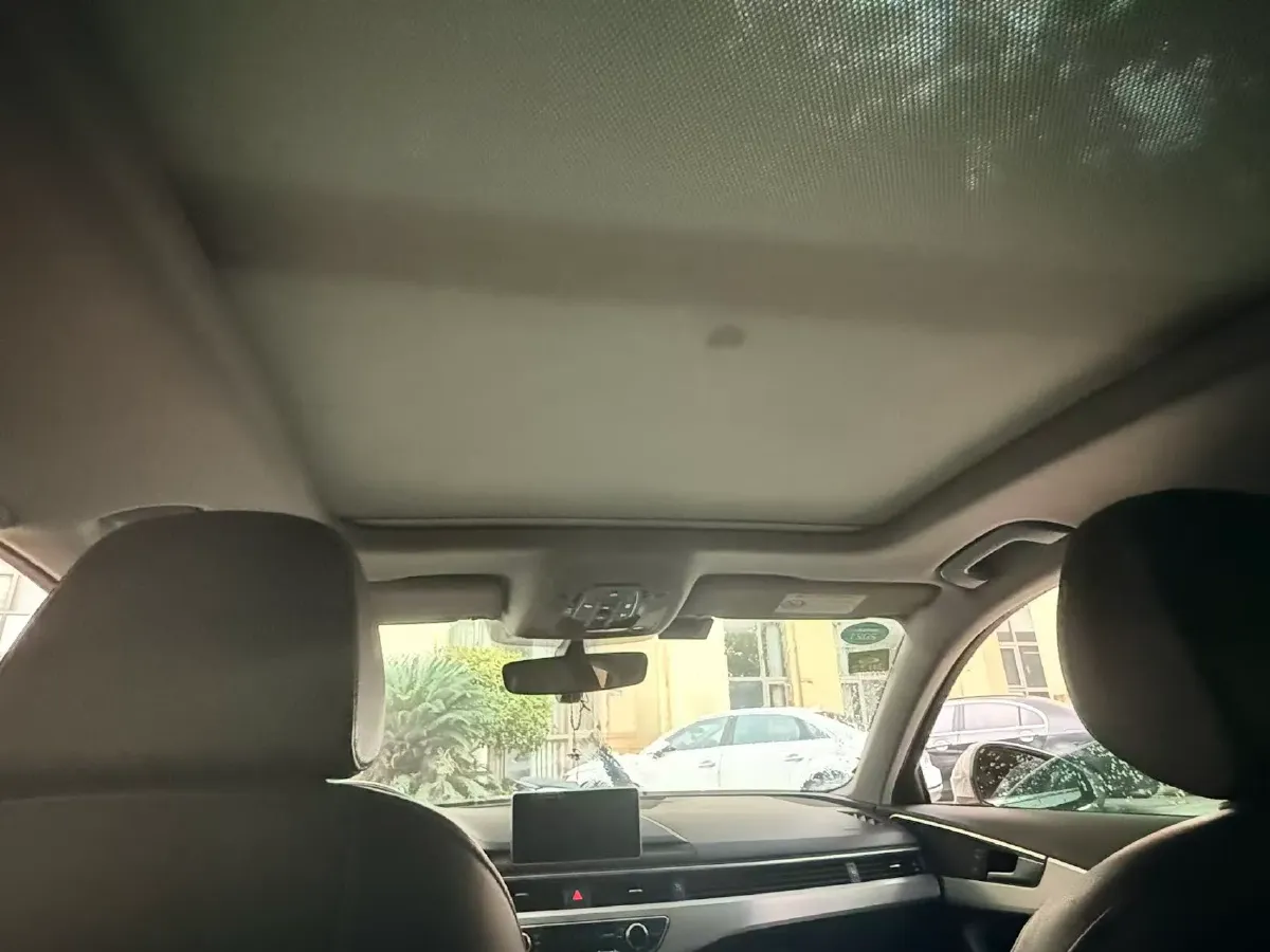 2019 Audi A4L 2.0T 190HP L4 7DCT,autocango,china used car exporter,china ev exporter,chinese used car exporter,chinese used ev exporter