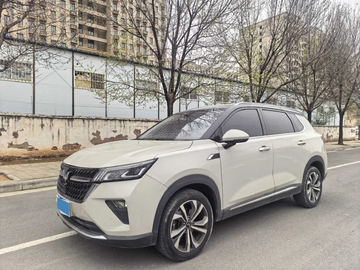 2021 WuLing XingChen 1.5T 147HP L4 CVT,autocango,china used car exporter,china ev exporter,chinese used car exporter,chinese used ev exporter