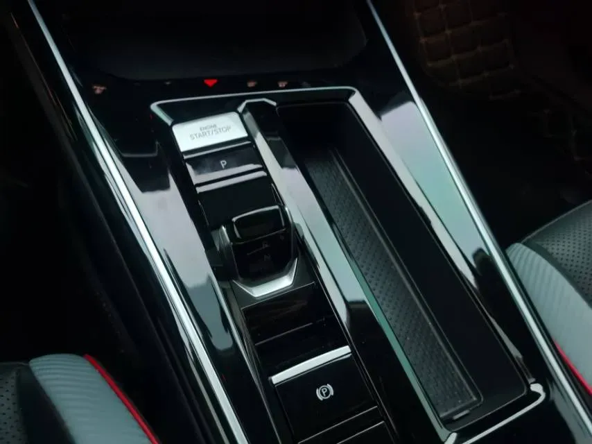 2022 Exceed TXL 2.0T 261HP L4 7DCT,autocango,china used car exporter,china ev exporter,chinese used car exporter,chinese used ev exporter