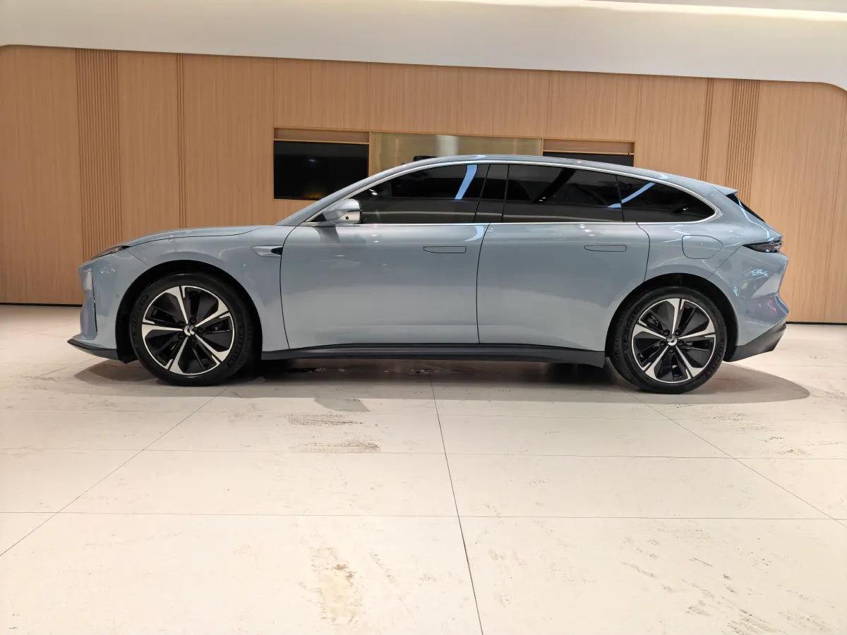 2024 NIO ET5T BEV 75KWH,autocango,china used car exporter,china ev exporter,chinese used car exporter,chinese used ev exporter