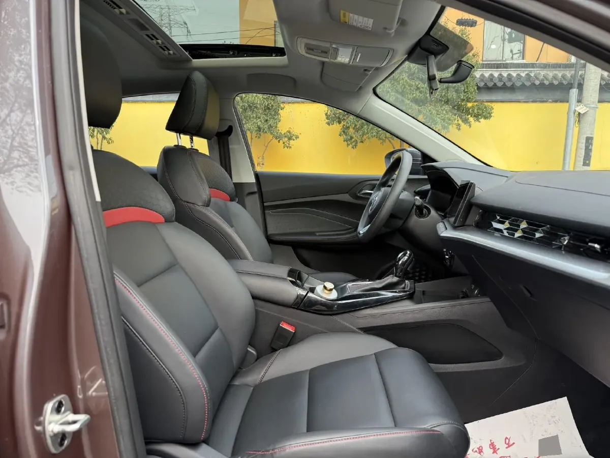 2021 MG 5 1.5L 120HP L4 CVT,autocango,china used car exporter,china ev exporter,chinese used car exporter,chinese used ev exporter