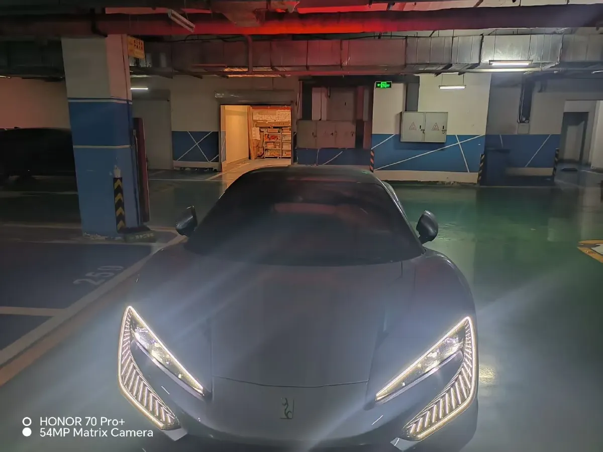 2024 LUMMA CLR LD 3.0T 300HP L6 8AT,autocango,china used car exporter,china ev exporter,chinese used car exporter,chinese used ev exporter